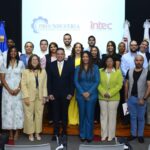 Proindustria e INTEC certifican a profesionales del sector manufacturero en Gestión Estratégica de la *Innovación*