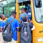 El Ministerio de Educación de la República Dominicana (Minerd) informó que los centros educativos deben abrir sus puertas desde las 6:30 de la mañana para garantizar la seguridad de los estudiantes.