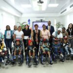 Inaipi entrega sillas de ruedas a niños con parálisis cerebral