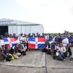 Ministro de Salud retorna al país junto al Equipo Médico de Emergencia tras culminar misión humanitaria en Venezuela