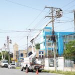 Edesur desarrolla intenso plan de construcción de circuitos y cambios de redes de distribución en su área de concesión