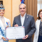 Presidente Abinader recibe a Joheirry Mola reyna Miss Mundo 2026