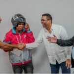 Víctor D’Aza fortalece las alianzas público-privadas para prevenir accidentes de tránsito en República Dominicana